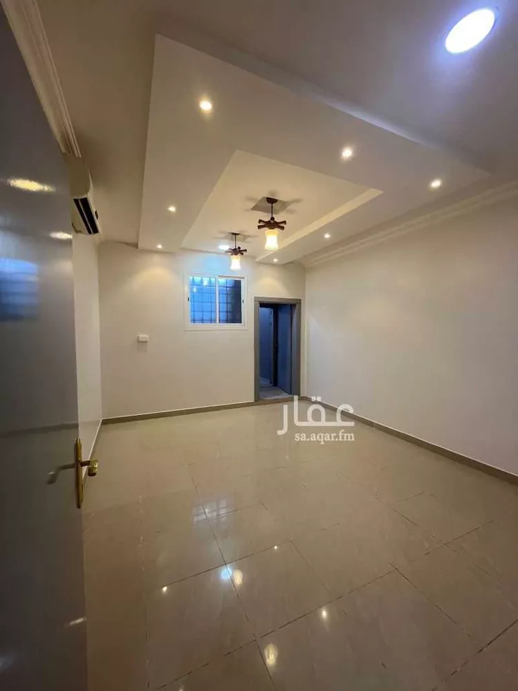 Floor for Sale in Buraydah Al Basateen صورة 4