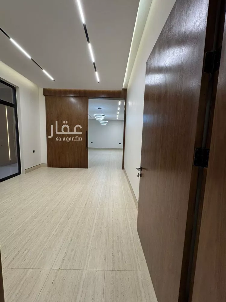 فيلا للبيع في شارع أبي الفتح بن العلامة العجيمي, حي البيان, مدينة الرياض, منطقة الرياض صورة 3