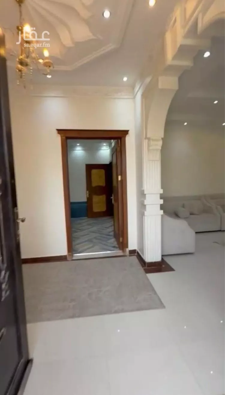فيلا للبيع في شارع الحسين الغساني, حي الرمال, مدينة الرياض, منطقة الرياض صورة 3