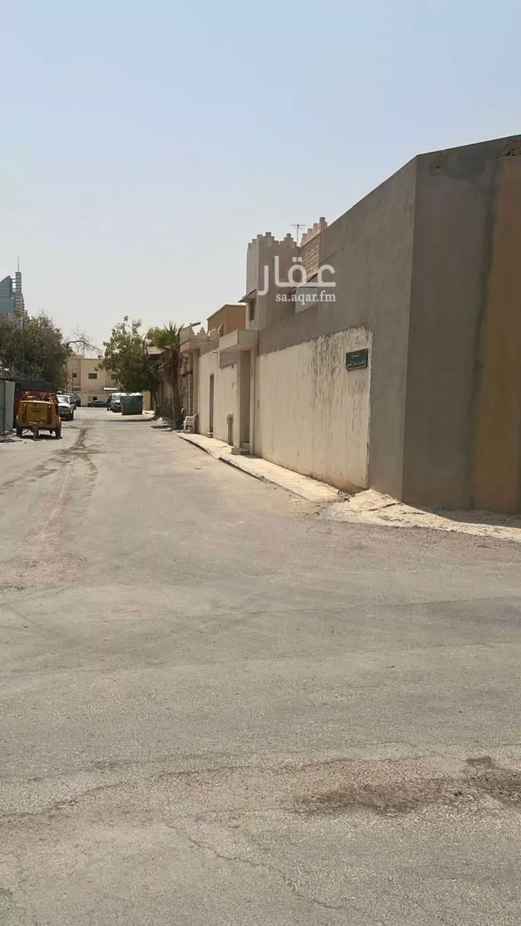 فيلا للبيع في شارع القرارة ، حي الرحمانية ، الرياض ، منطقة الرياض صورة 2