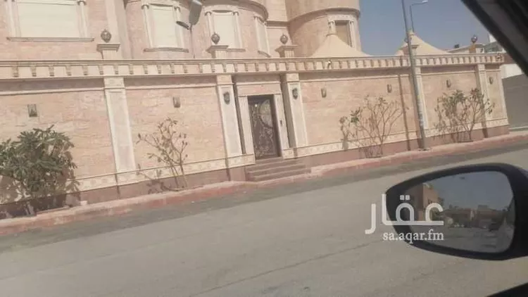 فيلا للبيع في شارع عبدالله بن شهيوين ، حي الملقا ، الرياض ، منطقة الرياض صورة 2