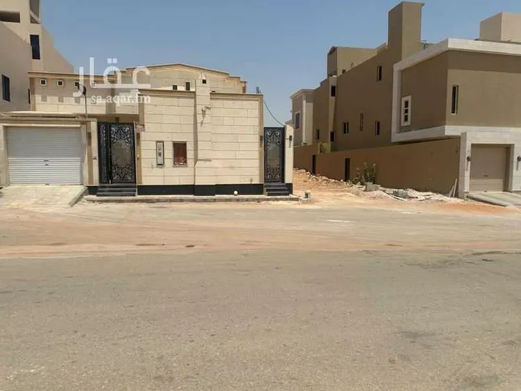 فيلا للبيع في شارع عبدالكريم الصيرفي, حي المهدية, مدينة الرياض, منطقة الرياض صورة 2