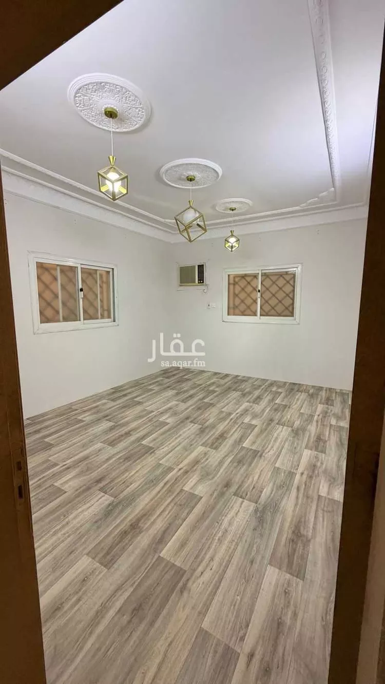 فيلا للبيع في شارع المنقلة, حي اليرموك, مدينة الرياض, منطقة الرياض صورة 3