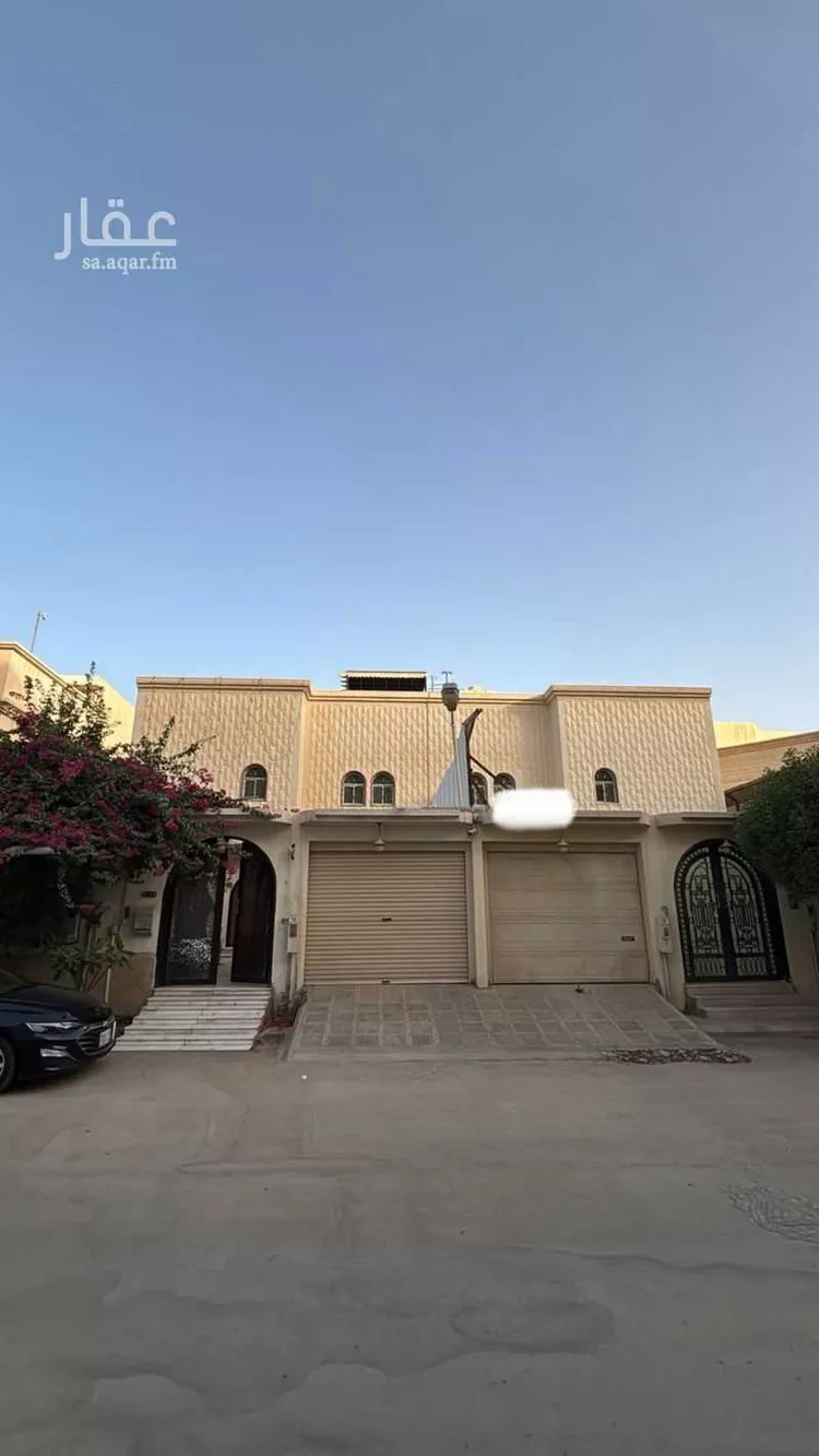 فيلا للبيع في شارع الربيع, حي الملك عبدالعزيز, مدينة الرياض, منطقة الرياض
