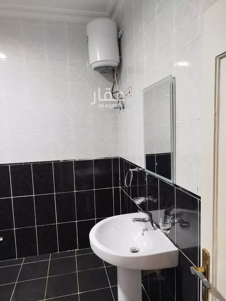 شقة للإيجار في شارع حمد الجاسي, حي الروضة, مدينة جدة, منطقة مكة المكرمة صورة 3