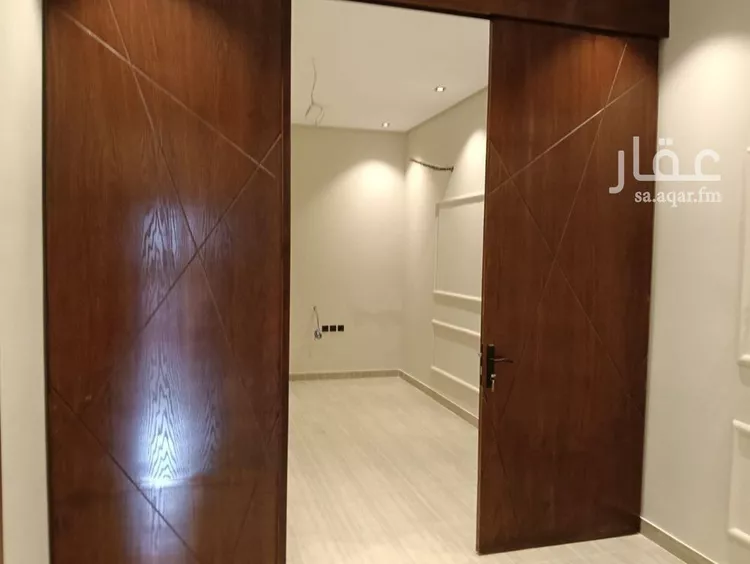 فيلا للبيع في شارع الدكتور عبد الكريم بخشي, حي الرحمانية, مدينة جدة, منطقة مكة المكرمة صورة 2