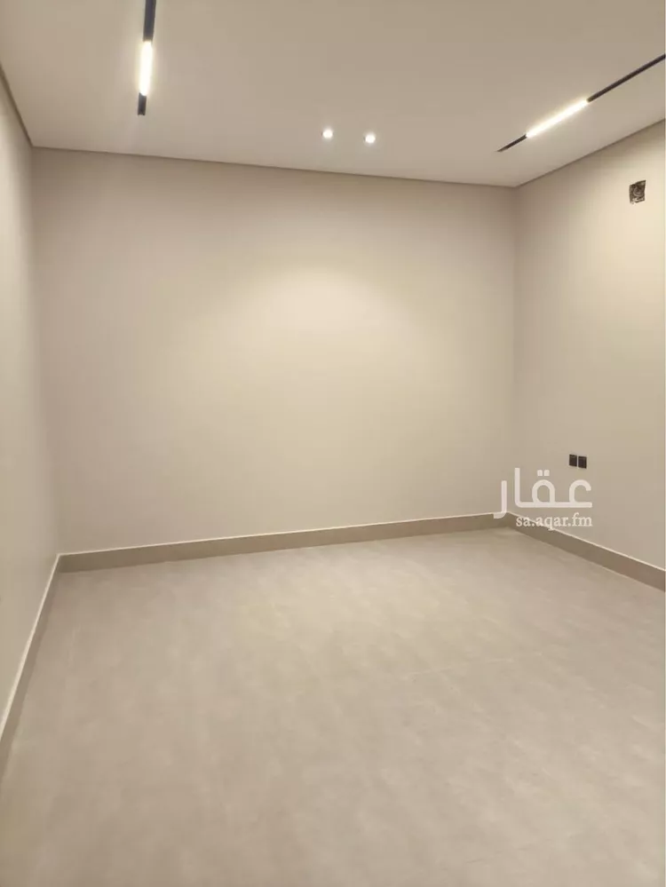 شقة للبيع في شارع وادي رقوان, حي بدر, مدينة الرياض, منطقة الرياض صورة 3