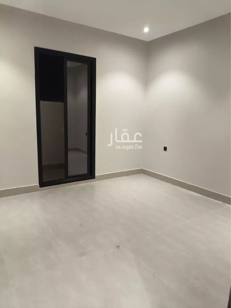 دور للبيع في شارع وادي ذي الرمث, حي بدر, مدينة الرياض, منطقة الرياض صورة 2