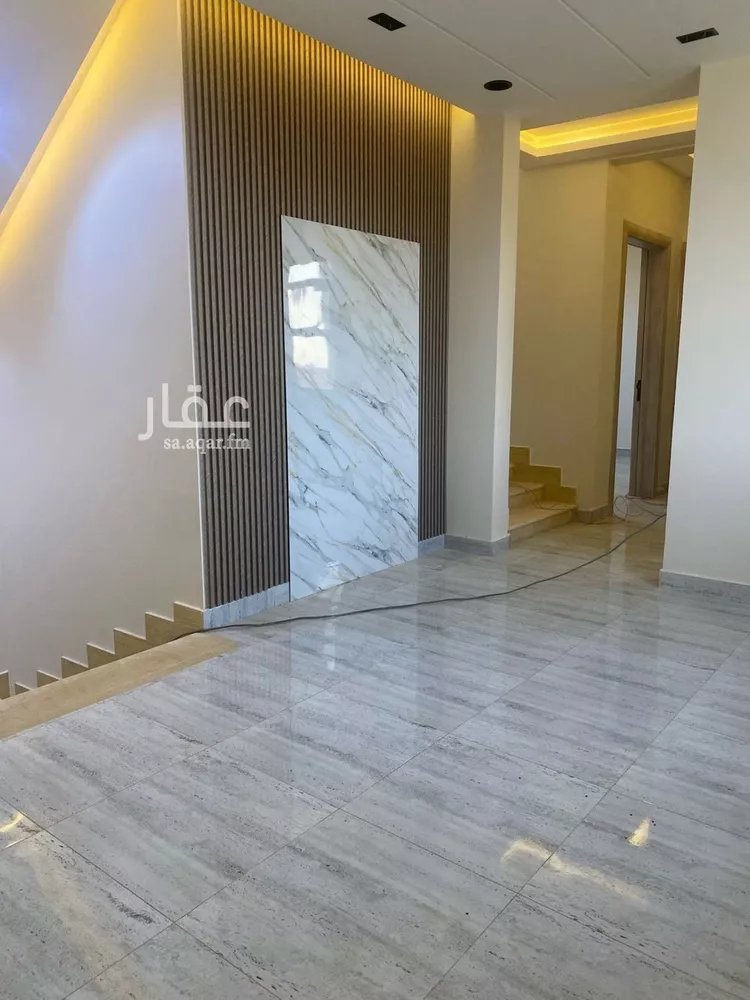 فيلا للبيع في شارع المروج 28, حي المروج, مدينة صامطه, منطقة جازان صورة 5