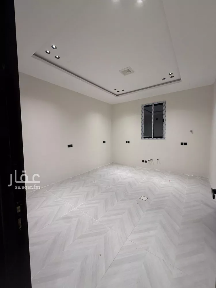 Floor for Sale in Riyadh Ash Sharq 6