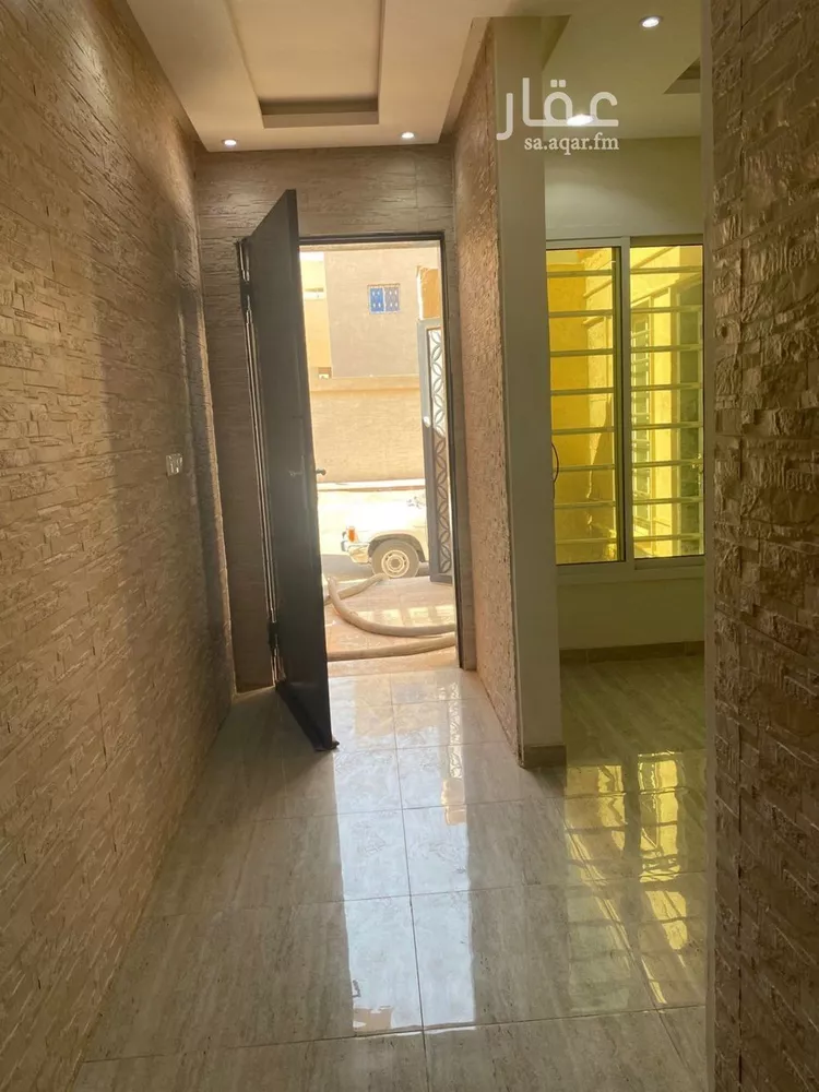 فيلا للبيع في شارع ابن فرحون, حي بدر, مدينة الرياض, منطقة الرياض 6
