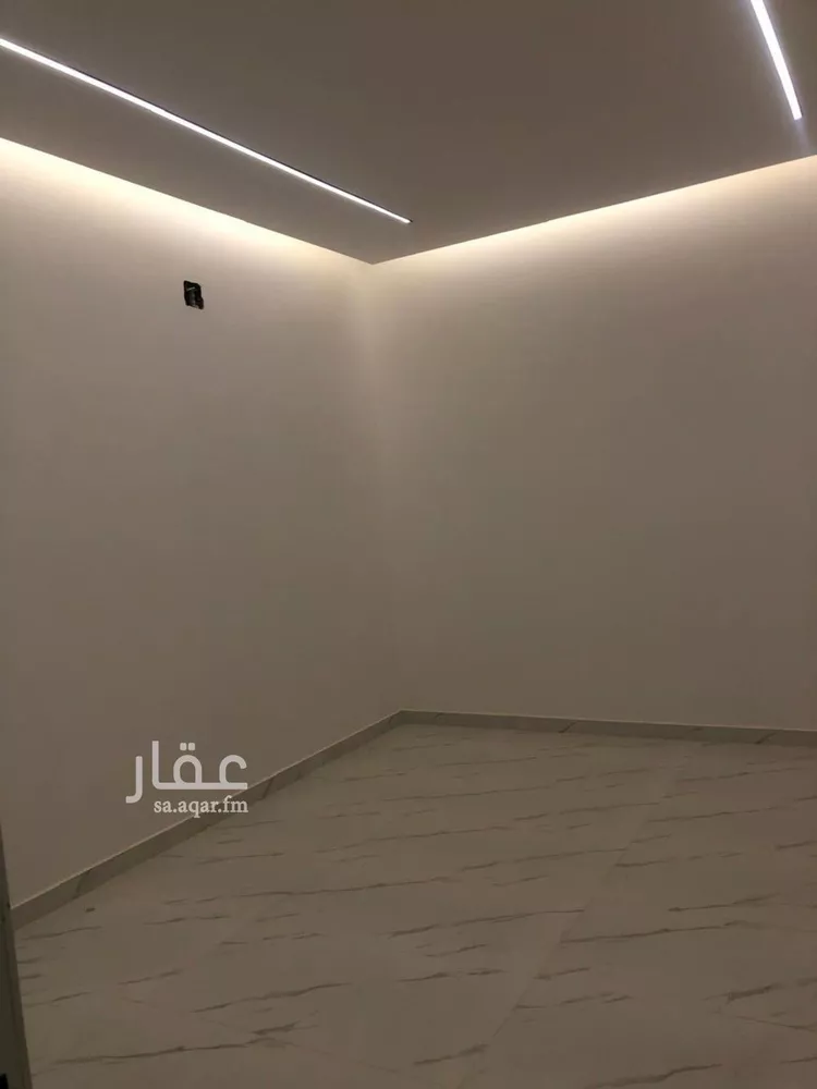 شقة للبيع في شارع رقم 49, حي الندوة, مدينة الرياض, منطقة الرياض صورة 3