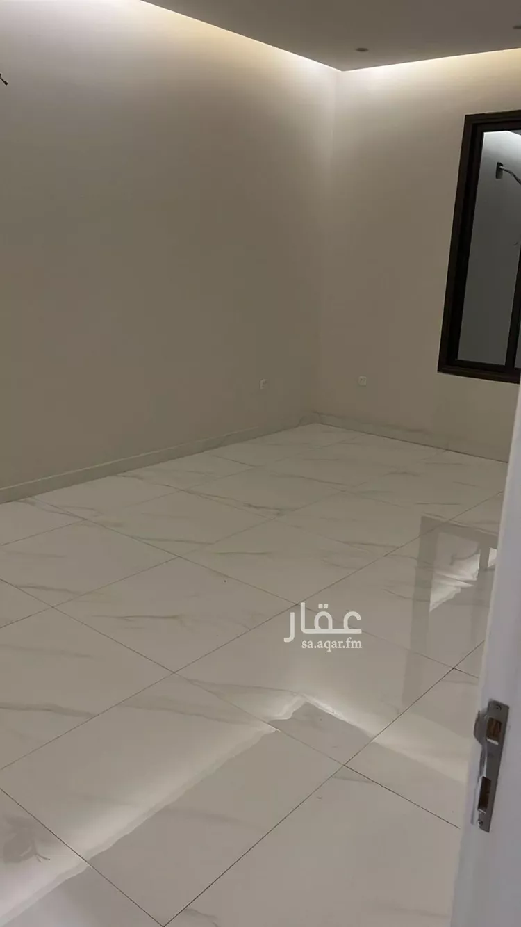 شقة للبيع في شارع الملك فهد بن عبد العزيز, حي غرب العزيزية, مدينة الخبر, المنطقة الشرقية 9