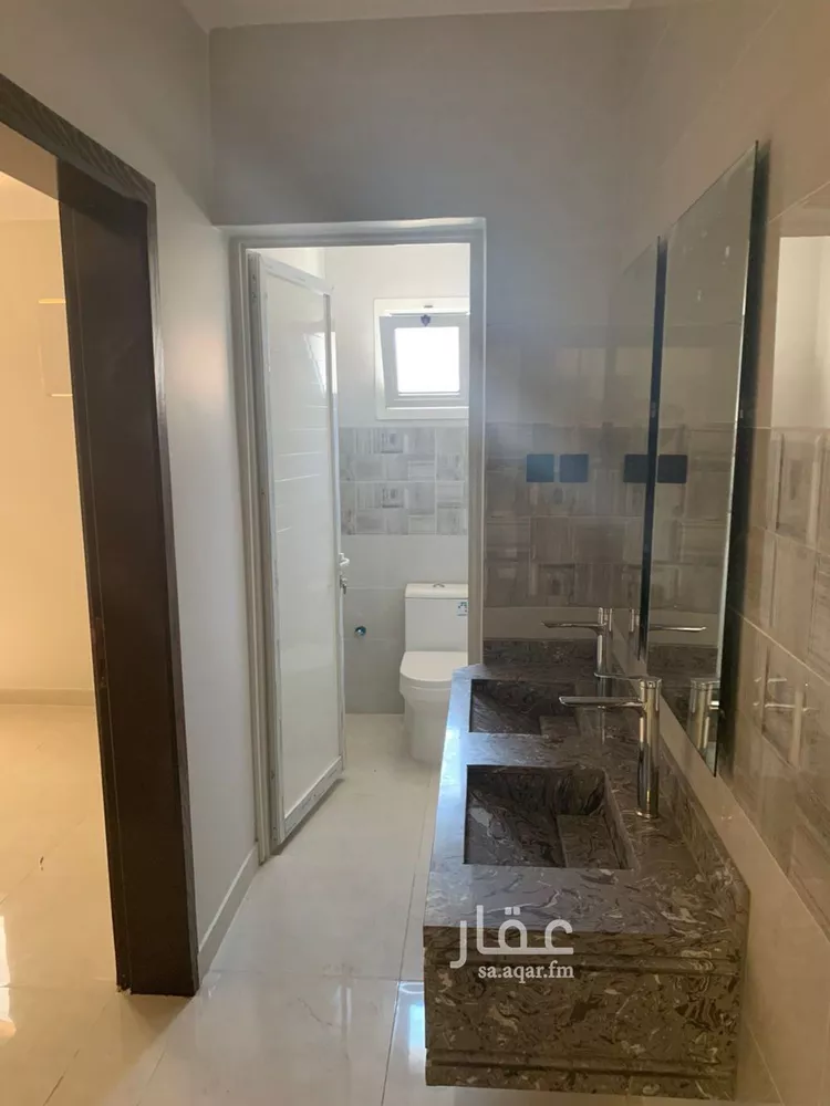 Floor for Sale in Jazan As Suways 7