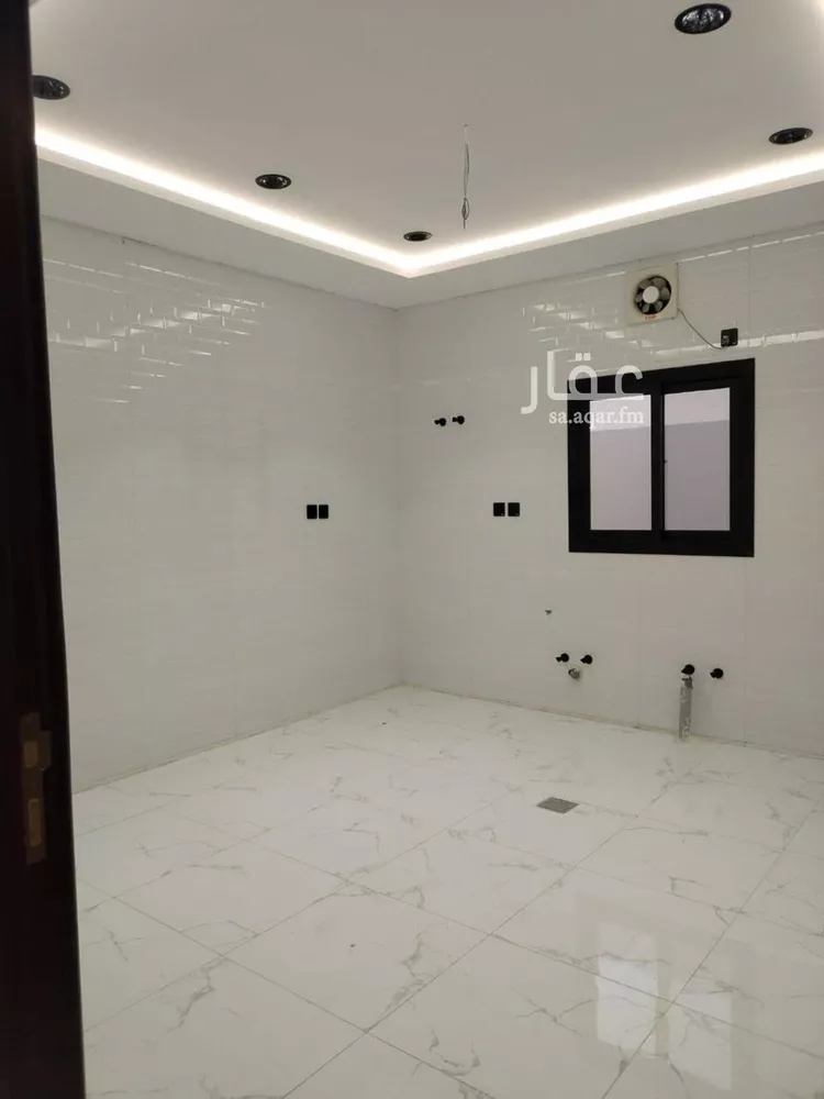 دور للبيع في شارع قوص, حي الرياض, مدينة جدة, منطقة مكة المكرمة صورة 5