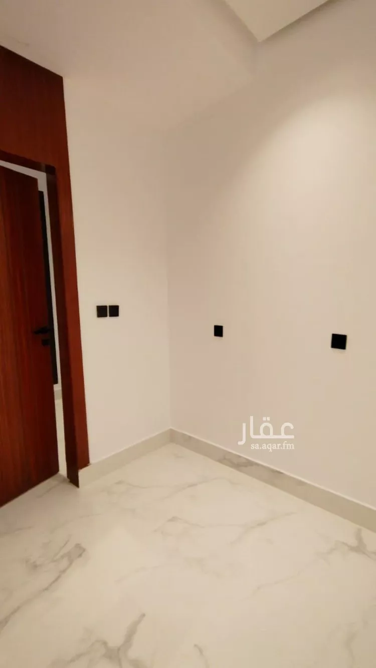 دور للبيع في شارع منصور الطبري, حي الرمال, مدينة الرياض, منطقة الرياض صورة 4