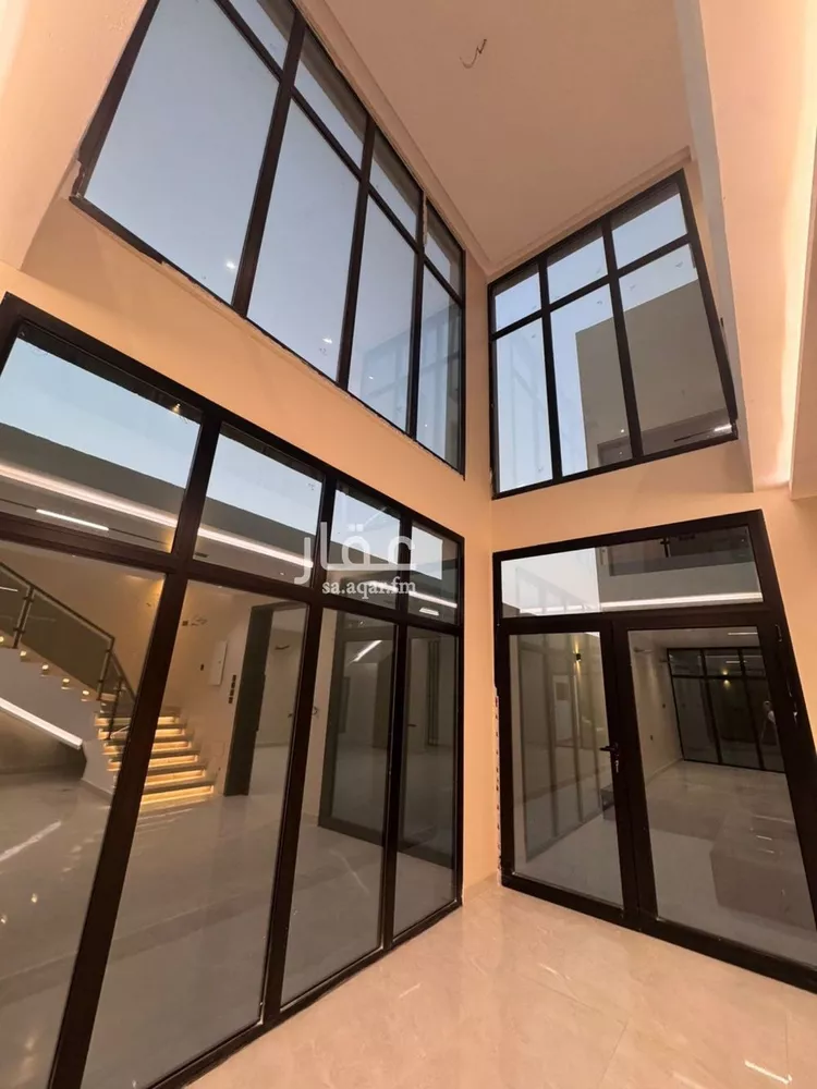 فيلا للبيع في شارع علي ابن الحسن الخزرجي, حي الرحمانية, مدينة جدة, منطقة مكة المكرمة صورة 3