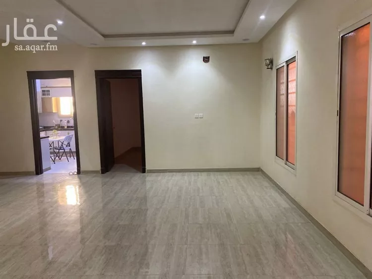 فيلا للبيع في شارع ابن فرحون, حي بدر, مدينة الرياض, منطقة الرياض صورة 4
