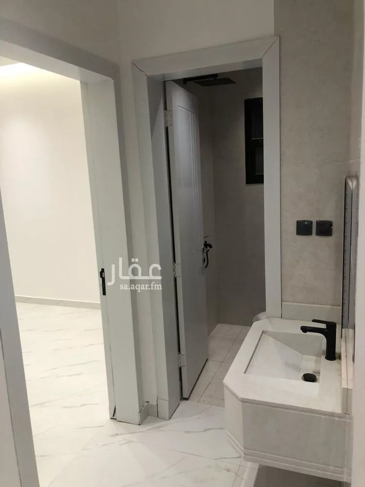شقة للبيع في شارع رقم 11, حي الندوة, مدينة الرياض, منطقة الرياض صورة 4