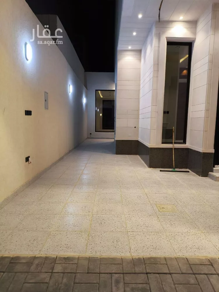 فيلا للبيع في شارع جعفر بن ثوابة, حي الرمال, مدينة الرياض, منطقة الرياض صورة 2