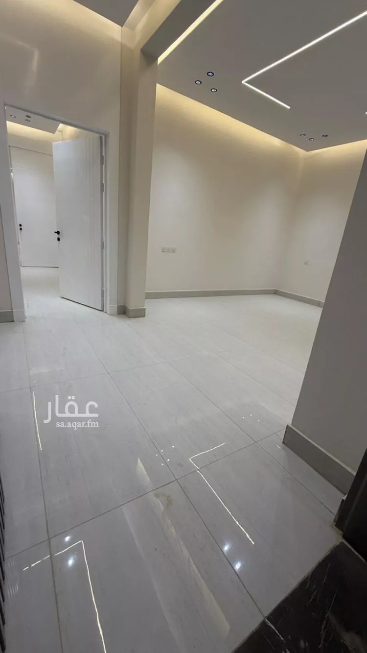 دور للبيع في شارع 718, حي الجنادرية, مدينة الرياض, منطقة الرياض صورة 2