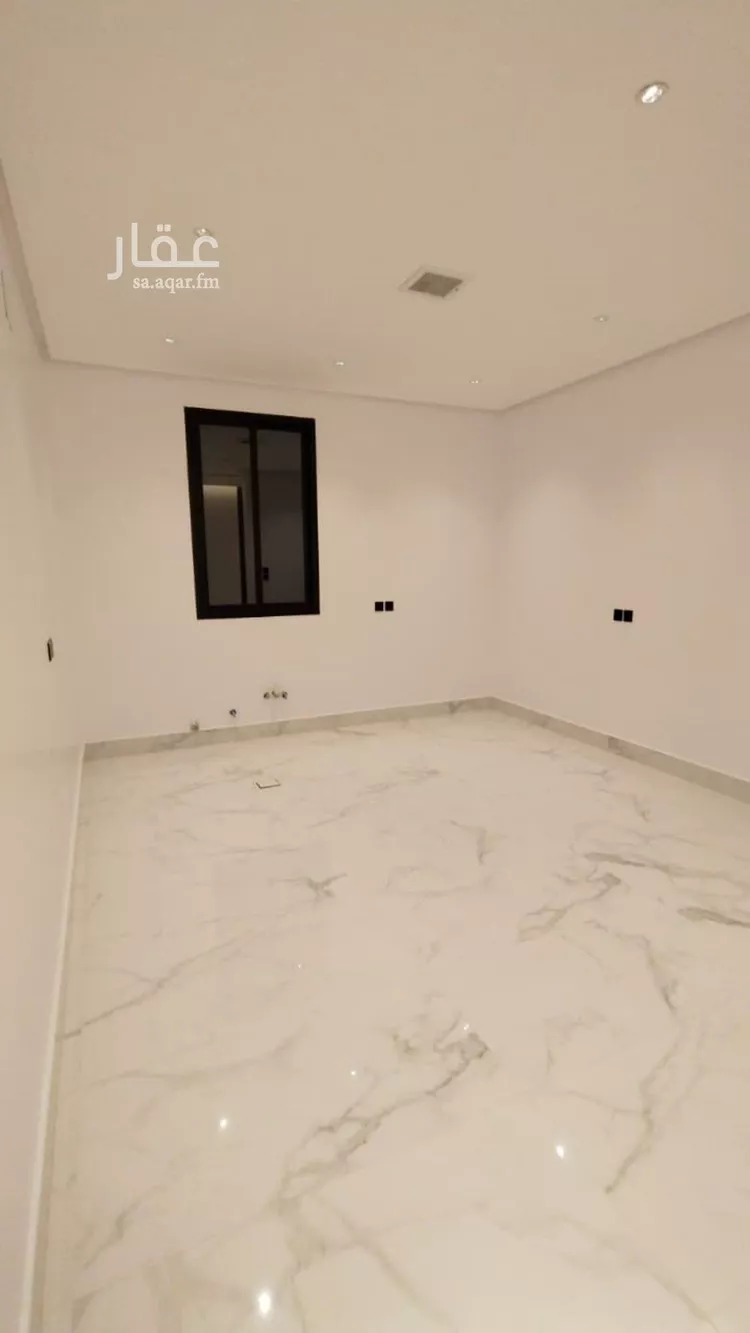 دور للبيع في شارع منصور الطبري, حي الرمال, مدينة الرياض, منطقة الرياض صورة 5