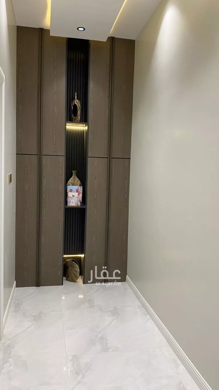 فيلا للبيع في شارع ابن الأصبح السلامي, حي الوهلان, مدينة عنيزة, منطقة القصيم 6
