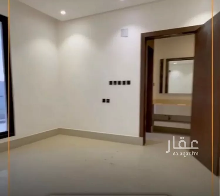 دور للبيع في شارع الزهره, حي طويق, مدينة الرياض, منطقة الرياض صورة 3