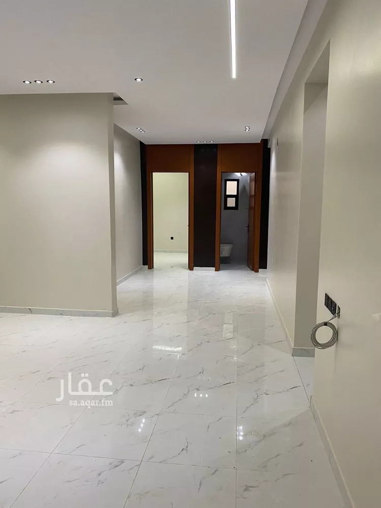 دور للبيع في شارع شارع رقم 234, حي الجنادرية, مدينة الرياض, منطقة الرياض صورة 4