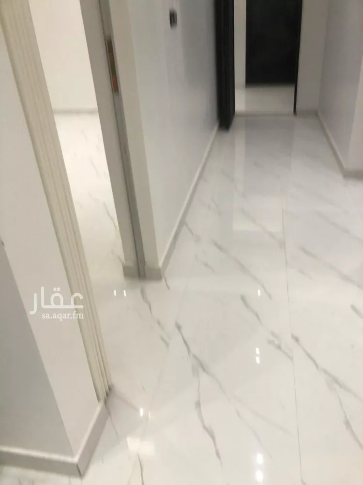 شقة للبيع في شارع رقم 11, حي الندوة, مدينة الرياض, منطقة الرياض صورة 2
