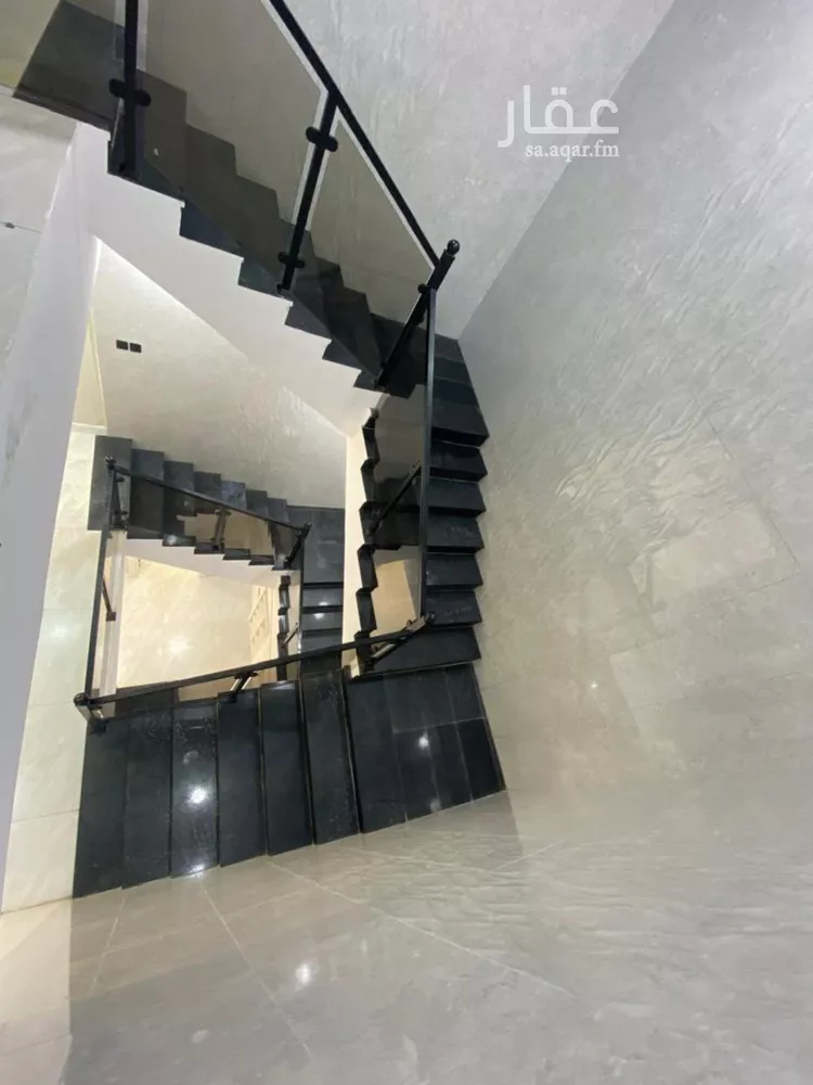 فيلا للبيع في شارع المهدج 576, حي المهدج, مدينة أبو عريش - أبو عريش, منطقة جازان صورة 5