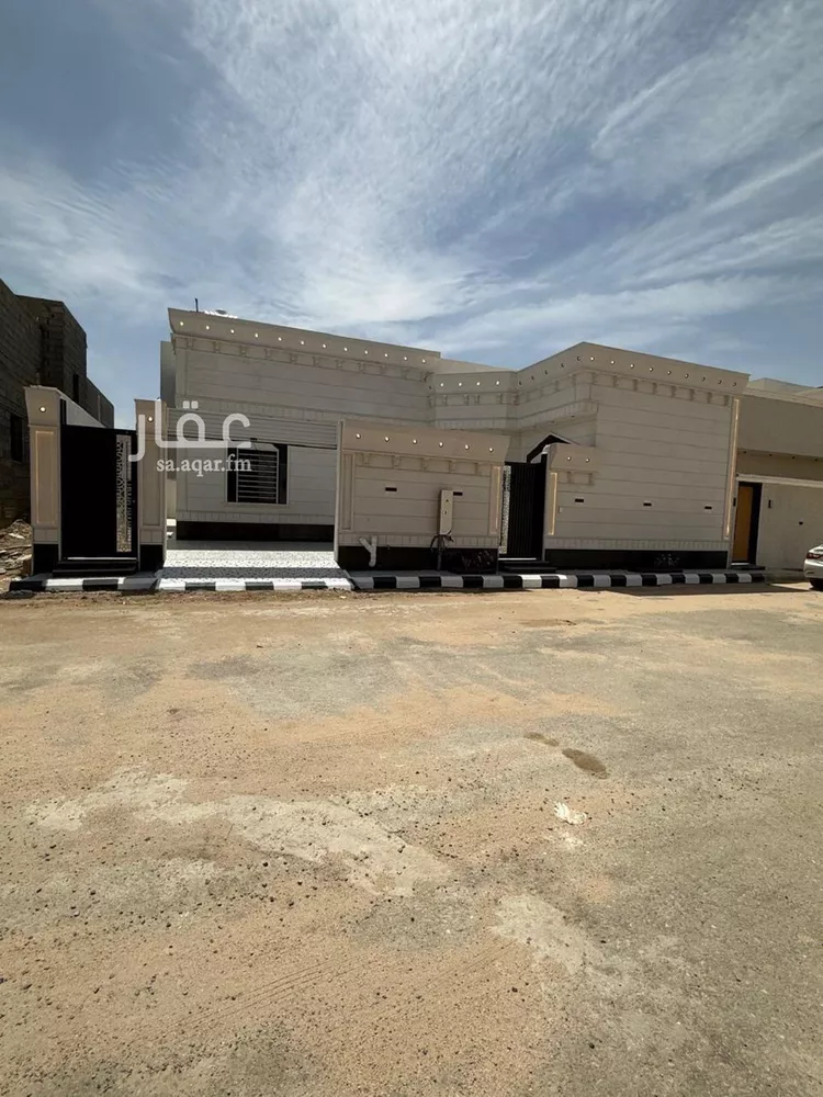 Floor for Sale in Taif Jubrah 8