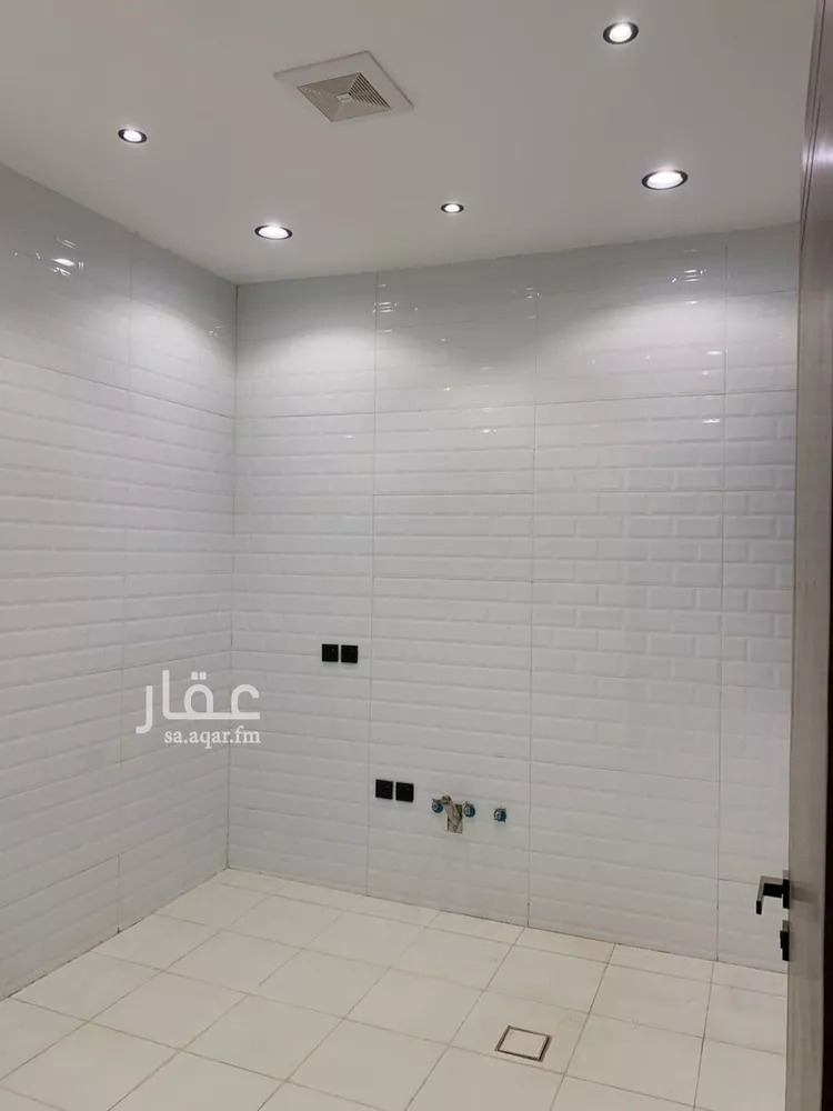 شقة للبيع في شارع 1106/2, حي الرمال, مدينة الرياض, منطقة الرياض