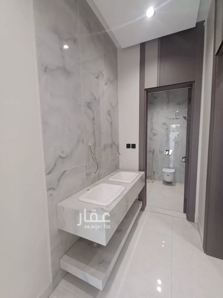 فيلا للبيع في شارع إبن الطاهري, حي الفلاح, مدينة جدة, منطقة مكة المكرمة صورة 4