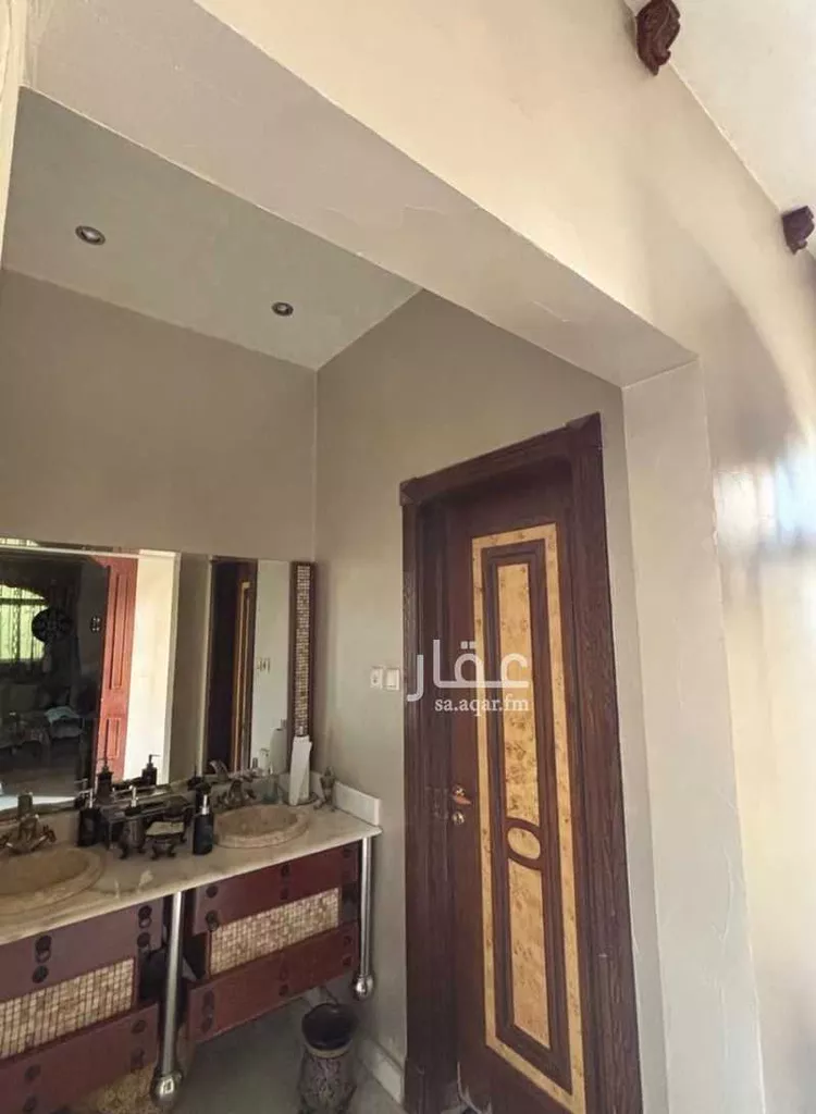 فيلا للبيع في شارع احمد الوهيبي , حي الحزم, مدينة الرياض, منطقة الرياض صورة 2