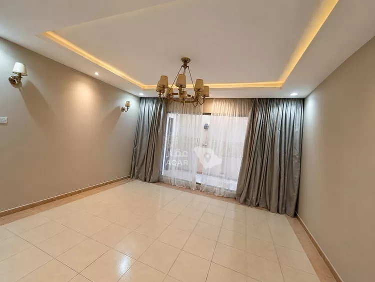 فيلا للبيع في شارع عقرباء 218, حي عقرباء, مدينة الجبيلة, منطقة الرياض 4
