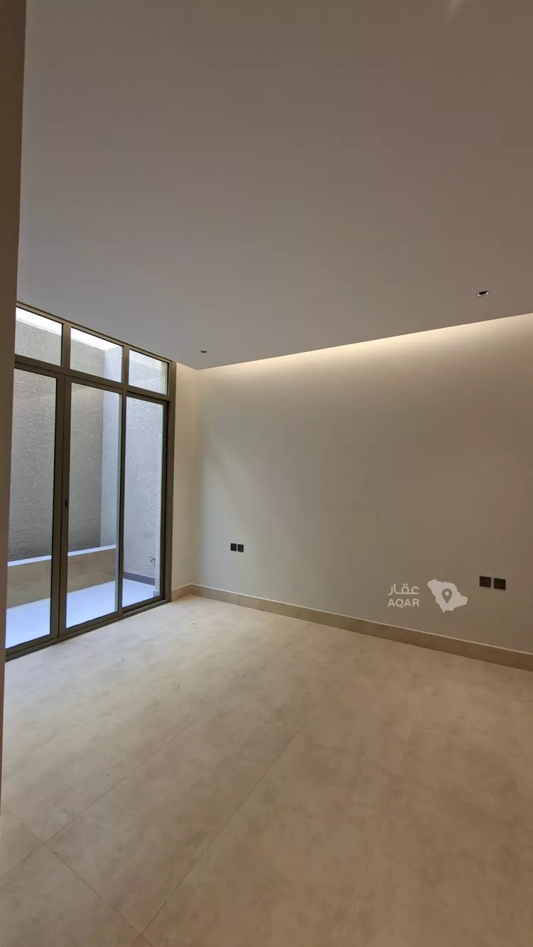 Floor for Rent in Riyadh Al Malqa 7