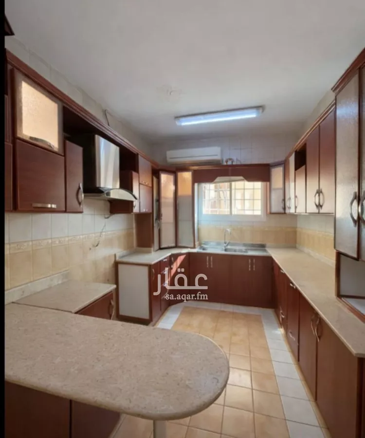فيلا للبيع في شارع الحنفا, حي اليرموك, مدينة الرياض, منطقة الرياض صورة 3