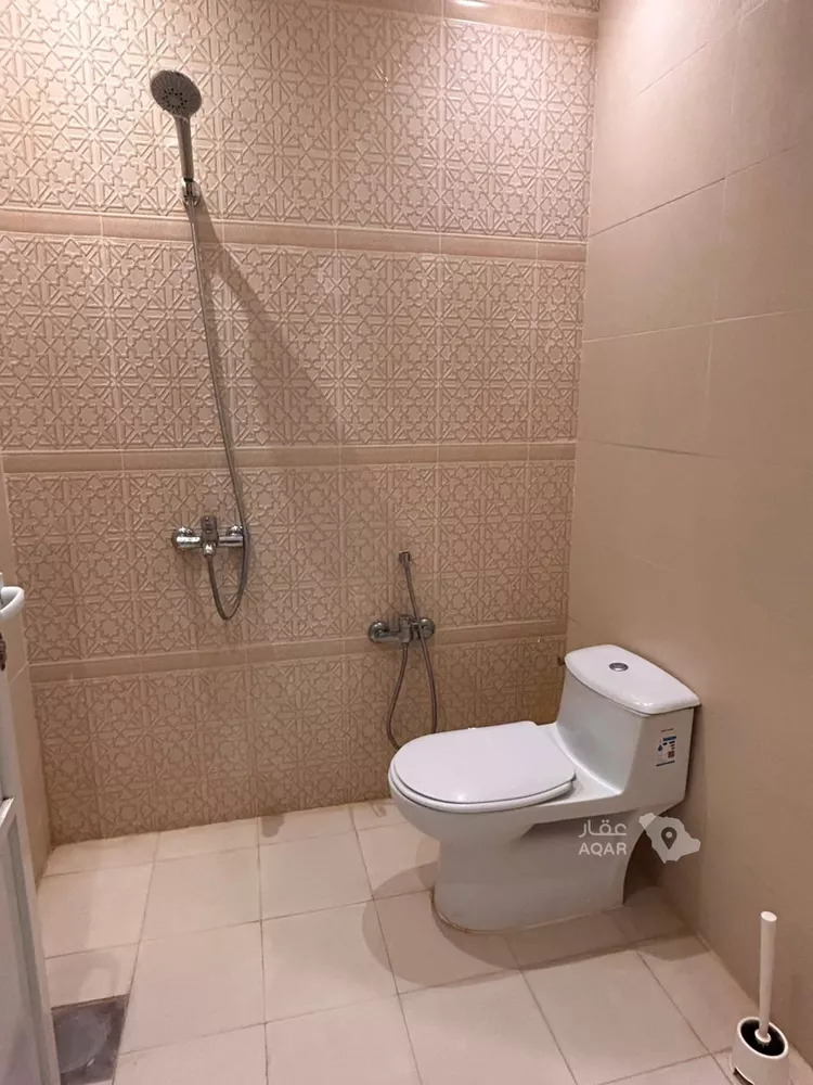 فيلا للبيع في شارع عقرباء 218, حي عقرباء, مدينة الجبيلة, منطقة الرياض 6