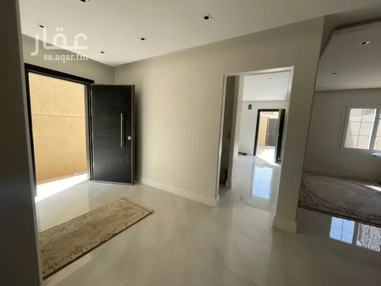 فيلا للبيع في شارع طلحة العلثي, حي مطار الملك خالد الدولي, مدينة الرياض, منطقة الرياض 10