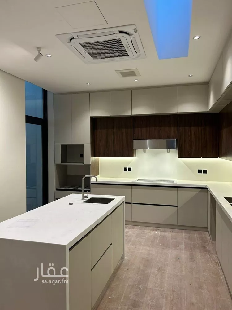 فيلا للإيجار في شارع عبدالرحمن البصري, حي القيروان, مدينة الرياض, منطقة الرياض صورة 2