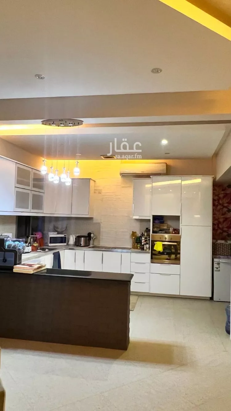 فيلا للبيع في شارع يحيي بن محمد الغرناطي, حي العارض, مدينة الرياض, منطقة الرياض 13