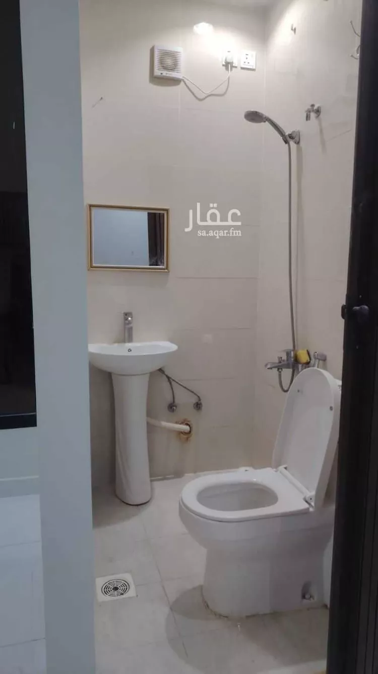 غرفة للإيجار في شارع حمدان بن الباقلاني, حي الصالحية, مدينة جدة, منطقة مكة المكرمة صورة 2
