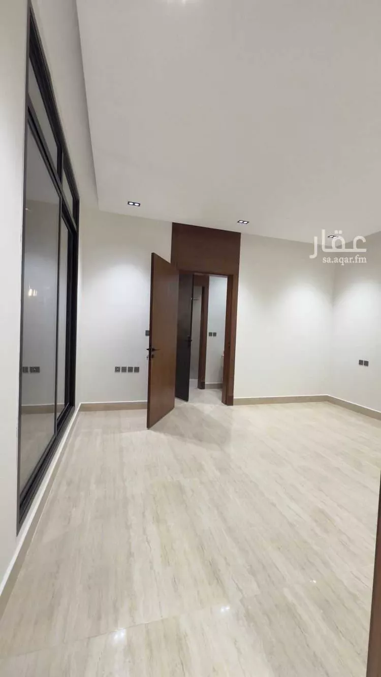 دور للبيع في شارع البتيراء, حي السويدي الغربي, مدينة الرياض, منطقة الرياض 8