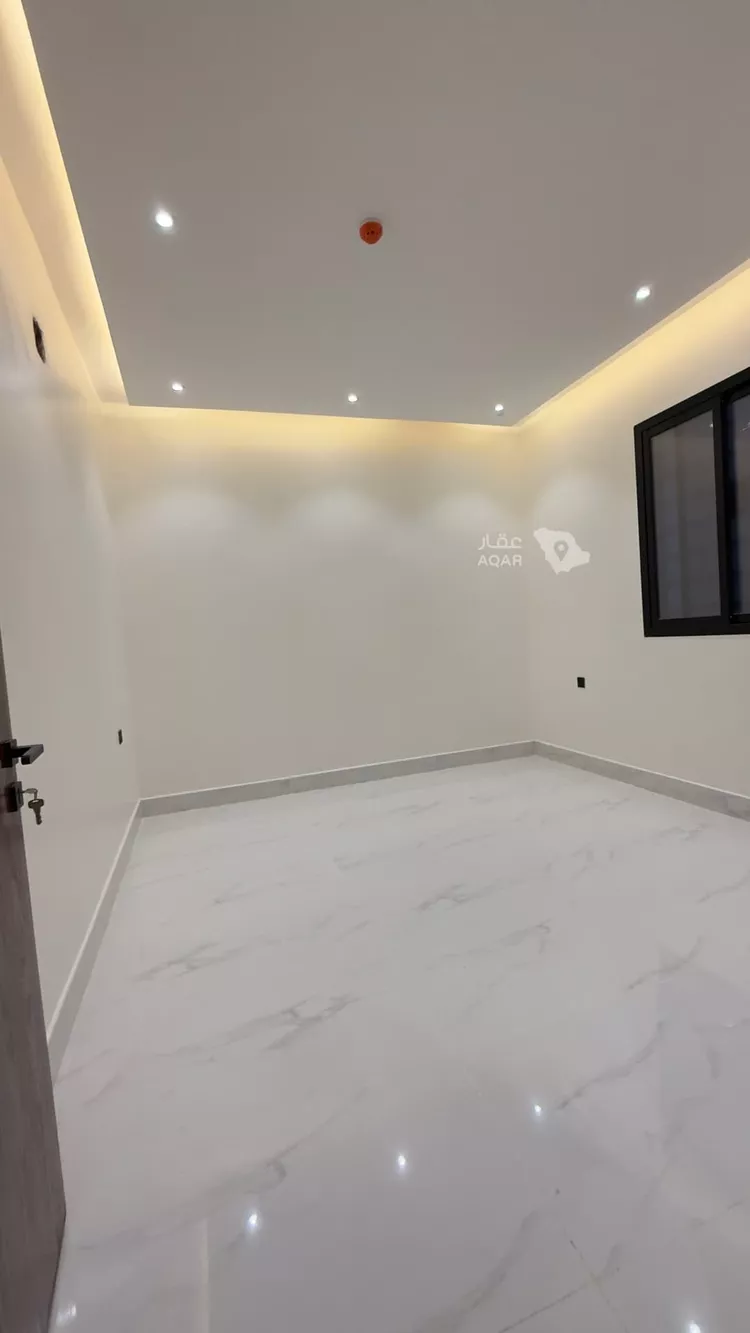 شقة للبيع في شارع سعيد بن مرة العجلي, حي عكاظ, مدينة الرياض, منطقة الرياض 8