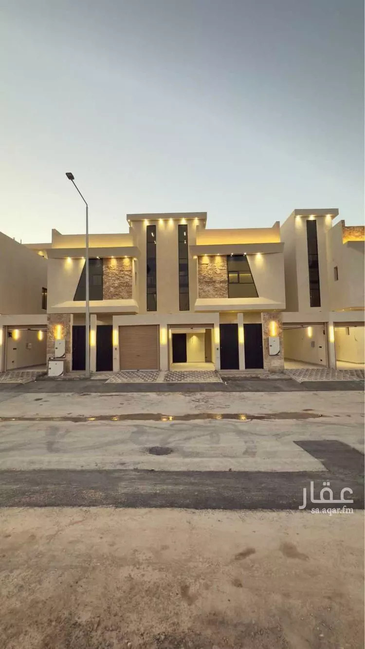 Floor for Sale in Riyadh Dirab 9