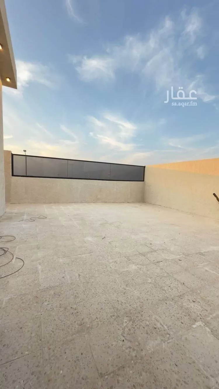 دور للبيع في شارع وادي حلي, حي ديراب, مدينة الرياض, منطقة الرياض صورة 4