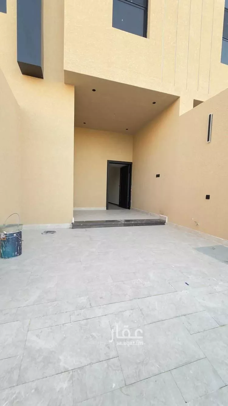 Floor for Sale in Riyadh Sultanah 9