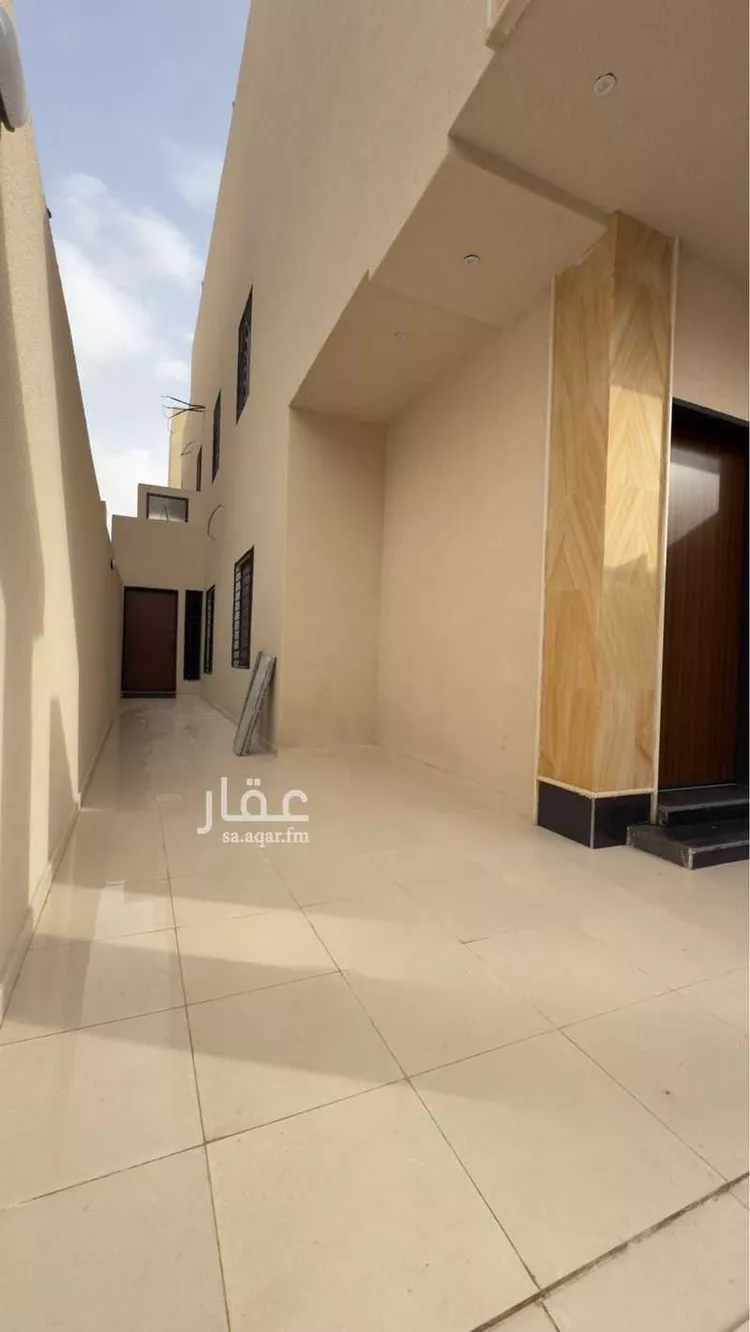 دور للبيع في شارع البلد الامين, حي السويدي, مدينة الرياض, منطقة الرياض صورة 2
