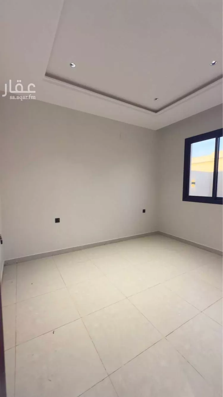 Floor for Sale in Riyadh Dirab 10